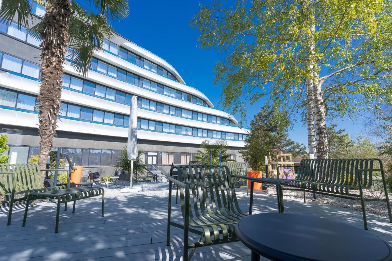 Novotel Poitiers Site Du Futuroscope Chasseneuil-du-Poitou Exterior foto